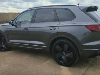 volkswagen-touareg-30-v6-tdi-r-line-4motion-tiptronic-210kw286hp-a8