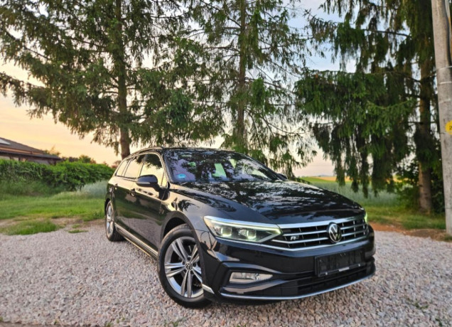 volkswagen-passat-variant-20-tdi-evo-r-line-dsg-110kw150hp-a7-big-0