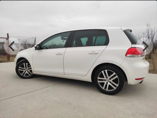 volkswagen-golf-6-big-0