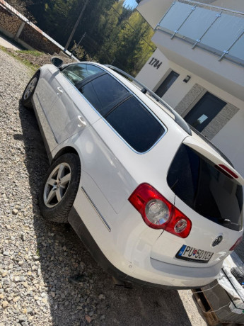 volkswagen-passat-variant-20-tdi-business-dsg-dpf-103kw140hp-a6-big-0