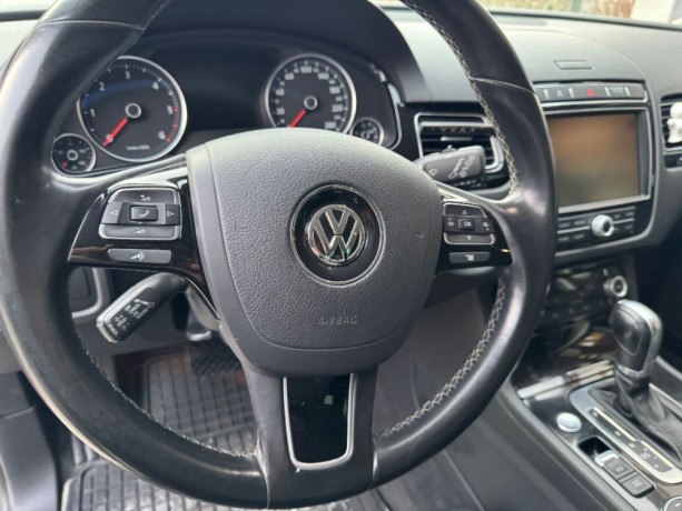 volkswagen-touareg-ii-30-v6-tdi-bmt-4motion-193kw262hp-a8-big-0