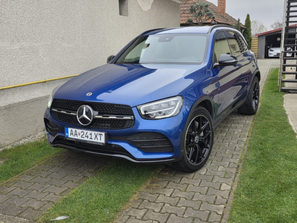 mercedes-benz-glc-suv-220d-4matic-amg-line-2x-s-night-package-big-0