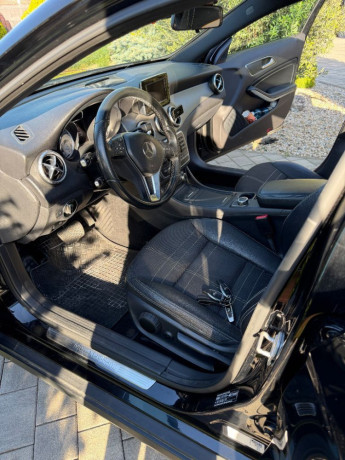 mercedes-benz-gla-220-d-4matic-at-125kw170hp-a7-big-3