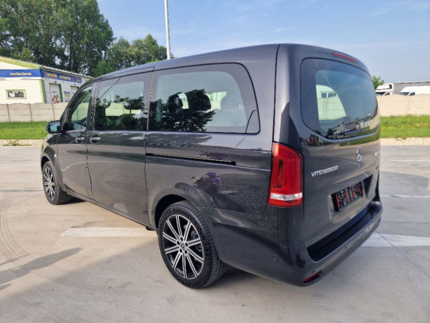 mercedes-benz-vito-124cdi-tourer-big-2