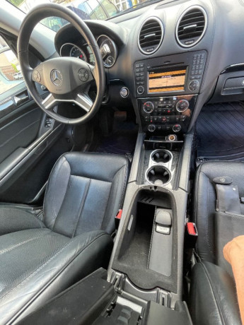 mercedes-benz-gl-500-4matic-285kw388hp-a7-big-1