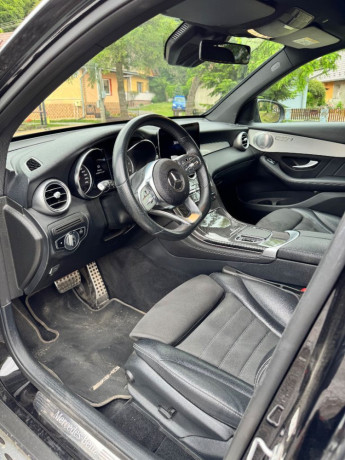 mercedes-benz-glc-220d-amg-line-big-3