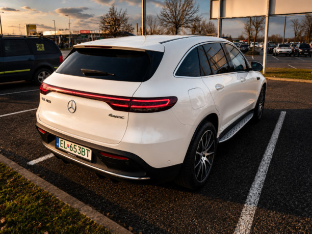 mercedes-benz-eqc-400-4matic-300kw408hp-a1-big-2