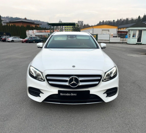 mercedes-benz-e-trieda-kombi-e-220-d-4matic-at-143kw194hp-a9-big-1