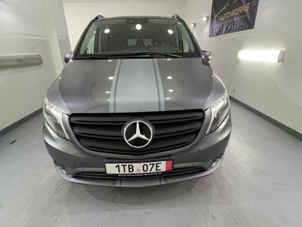 mercedes-vito-tourer-300-d-long-4-matic-big-1