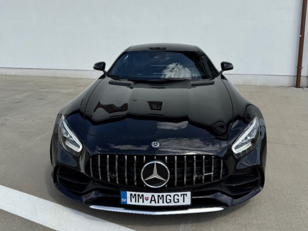 mercedes-amg-gt-mercedes-amg-gt-at-big-1