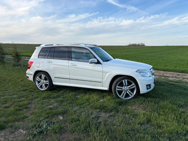 mercedes-benz-glk-350-cdi-4matic-at-165kw224hp-a7-big-0
