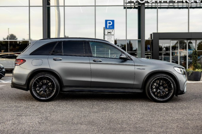 mercedes-benz-glc-suv-mercedes-amg-glc-63-4matic-at-350kw476hp-a9-big-2