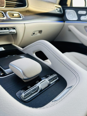 mercedes-gls-580-mhev-4matic-at-big-3
