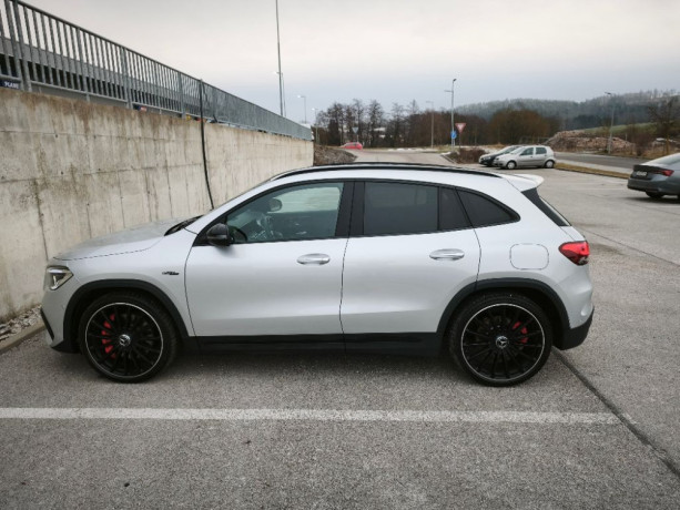 mercedes-benz-gla-45s-4matic-big-2