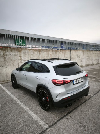 mercedes-benz-gla-45s-4matic-big-3