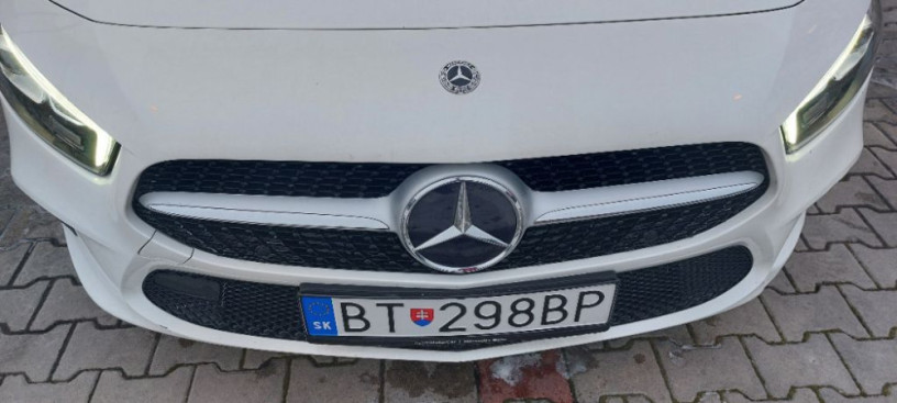 mercedes-benz-a-trieda-a-180-d-at-85kw116hp-a8-v-zaruke-d9-20128-vcetne-vymeny-oleja-zadarmo-big-0