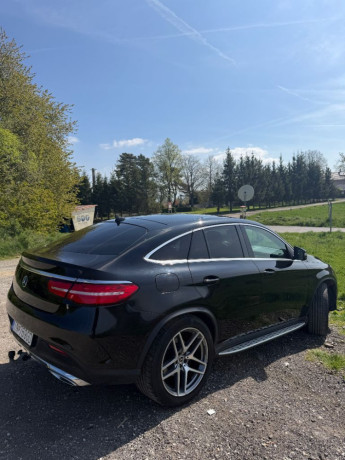 mercedes-benz-gle-trieda-350d-big-2