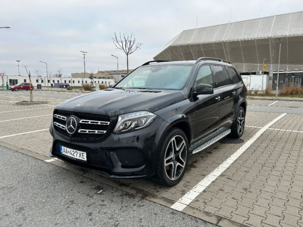 mercedes-benz-gls-350d-big-0