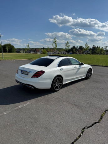 mercedes-benz-s-trieda-400d-big-2