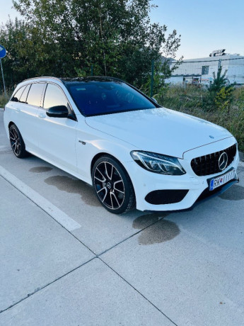mercedes-benz-c-trieda-c43-amg-big-1