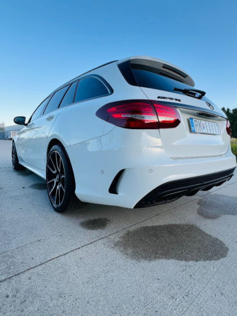 mercedes-benz-c-trieda-c43-amg-big-3