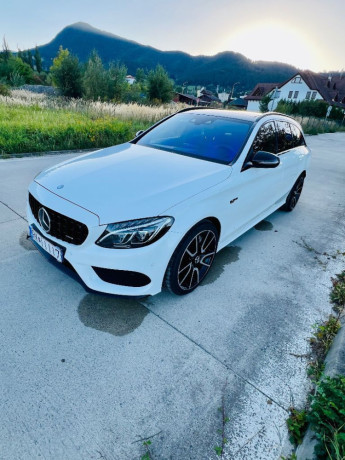 mercedes-benz-c-trieda-c43-amg-big-0