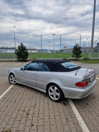 mercedes-clk-cabrio-200-kompressor-avantgarde-big-1