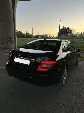 mercedes-benz-c-trieda-180-kompressor-w204-big-3