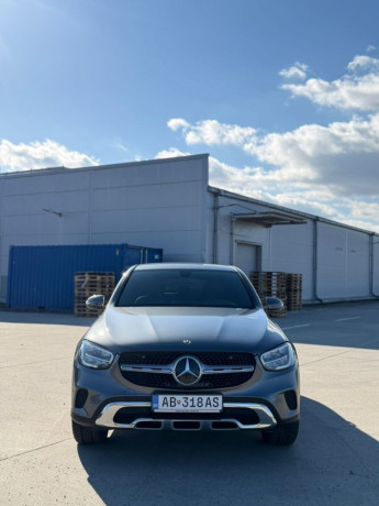 mercedes-benz-glc-kupe-200d-big-1