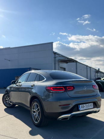 mercedes-benz-glc-kupe-200d-big-2