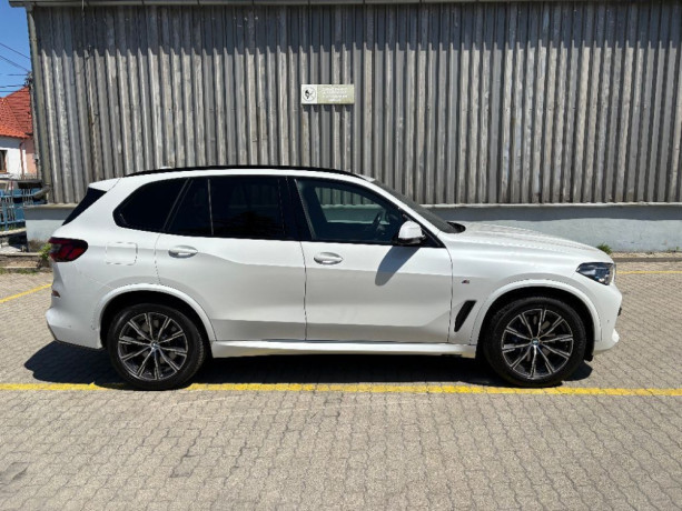 bmw-x5-xdrive30d-mhev-at-210kw286hp-a8-big-1