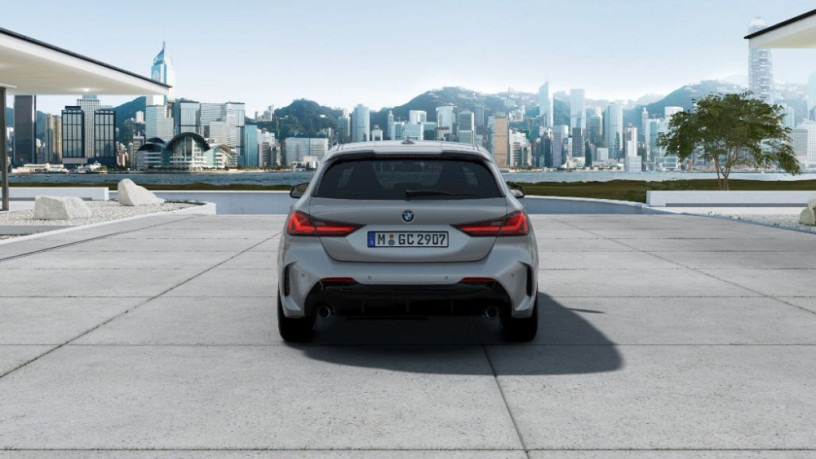bmw-rad-1-118d-at-110kw150hp-a8-big-3