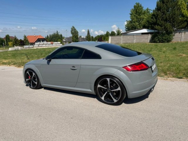 audi-tt-coupe-245-kw-automat-4x4-big-2