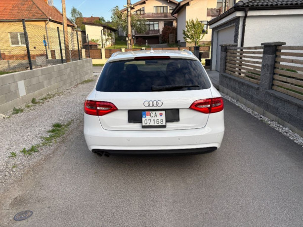 audi-a4-avant-s-line-20-tdi-big-2