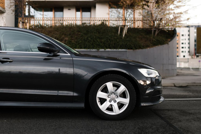 audi-a6-limuzina-140kw-automat-big-0