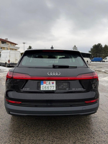 audi-e-tron-e-tron-55-quattro-basis-300kw408hp-a1-big-2