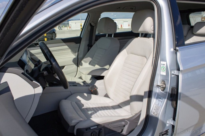 volkswagen-passat-variant-20-tdi-business-dsg-147kw200hp-a7-big-3