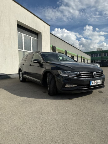 volkswagen-passat-variant-20-tdi-evo-business-dsg-110kw150hp-a7-big-1