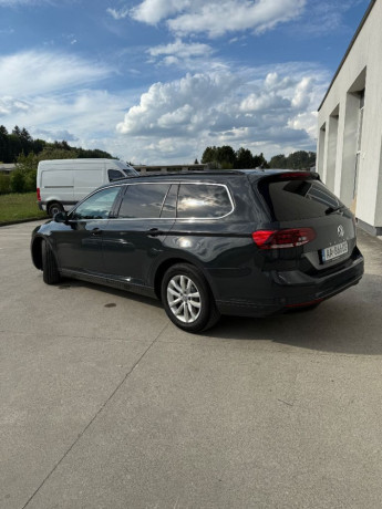 volkswagen-passat-variant-20-tdi-evo-business-dsg-110kw150hp-a7-big-3