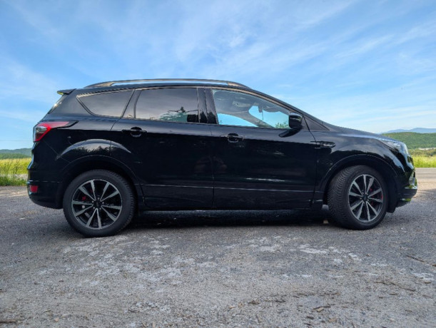 ford-kuga-ford-kuga-20-170kw-230koni-4x4-st-line-big-2