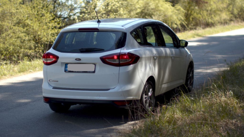ford-c-max-c-max-10-ecoboost-125k-family-edition-92kw124hp-m6-big-1