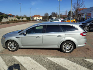 ford-mondeo-combi-2011rv