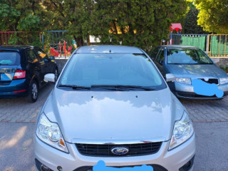 ford-focus-combi-2