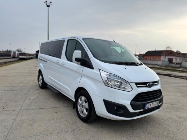 ford-tourneo-custom-ford-tourneo-custom-big-2