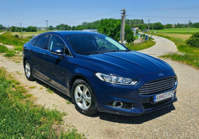 ford-mondeo-2017-143344km-big-1