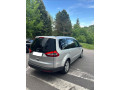 ford-galaxy-20-tdci-small-3