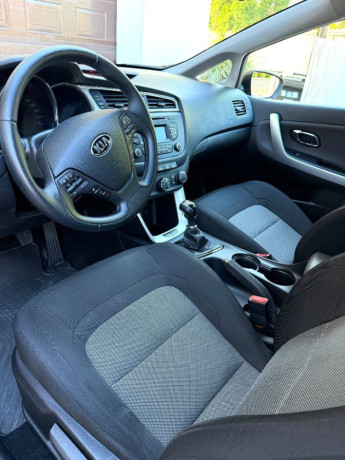 kia-ceed-ceed-14-cvvt-gold-73kw100hp-m6-big-2