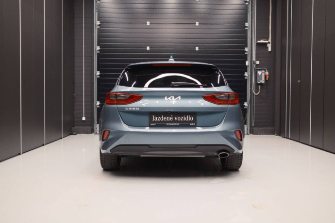 kia-ceed-15-t-gdi-gold-at-big-3