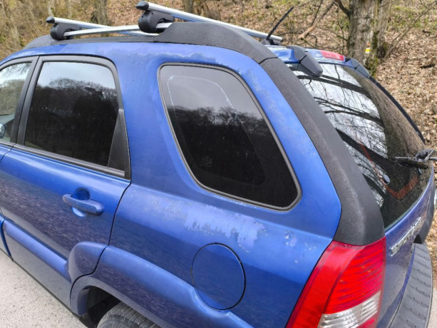 kia-sportage-20-crdi-vgt-lx-4wd-103kw140hp-m6-big-3