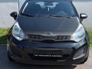 kia-rio-12-d-cvvt-lx